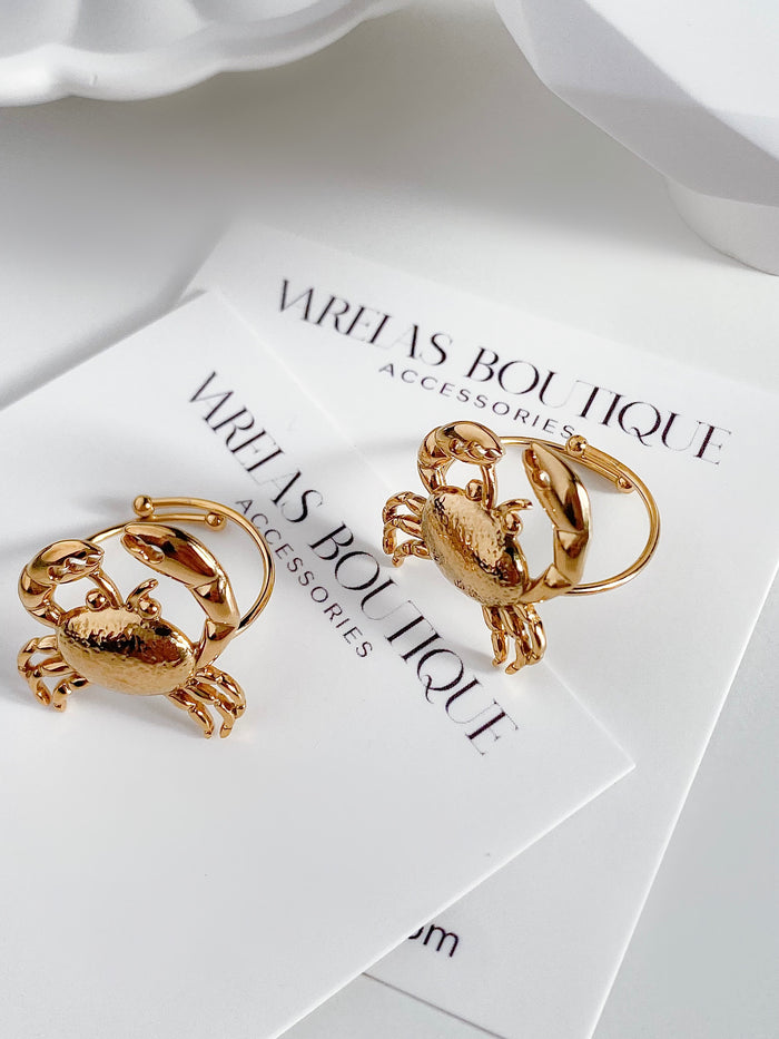 18k crab ring