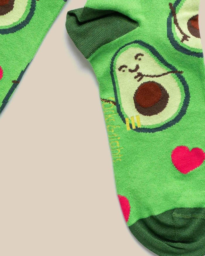 Avocado Hug - Crew Classic