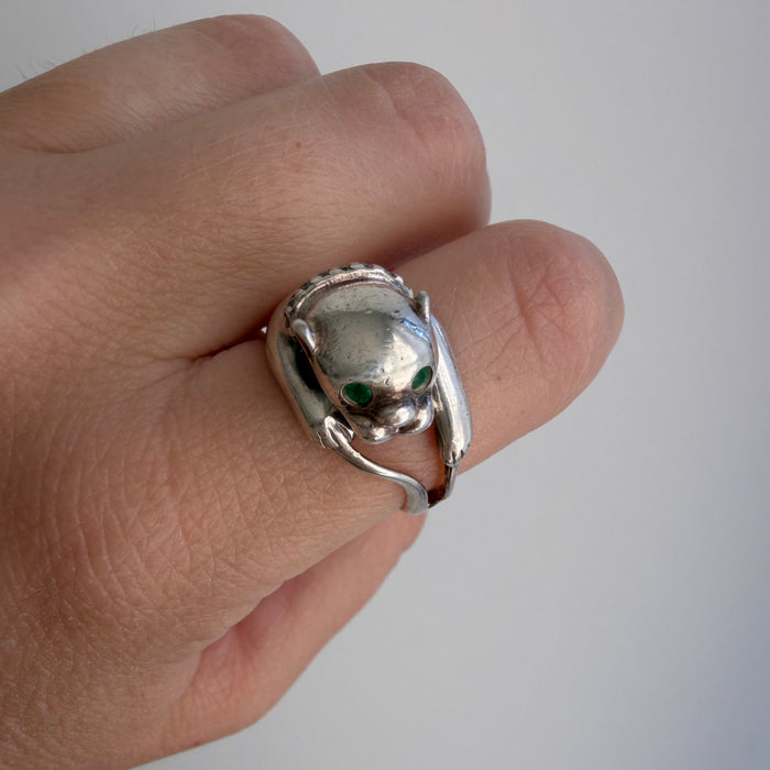 E S T A T E // panther pretty / sterling silver wrap around panther ring with emerald eyes and CZ collar