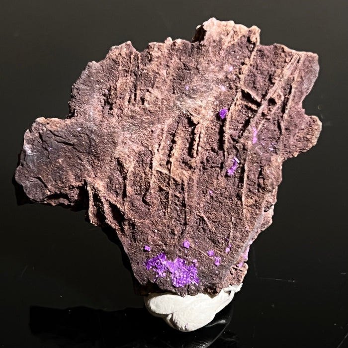 Sugilite from N’chwaning Mine III, Kalahari Manganese Field, Northern Cape, South Africa