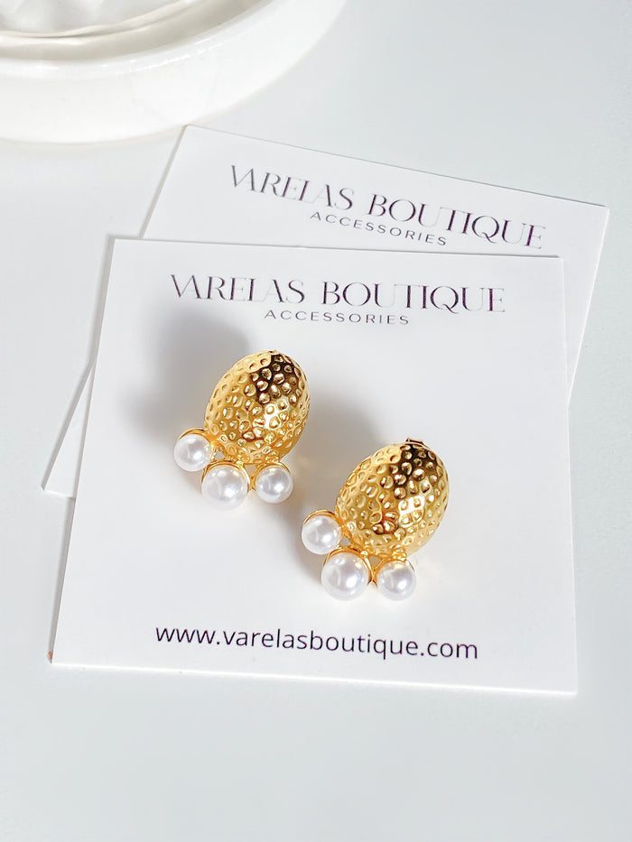 Louren studs