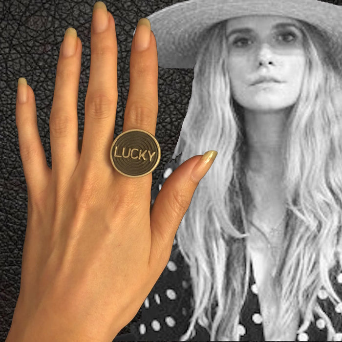 LUCKY Ring