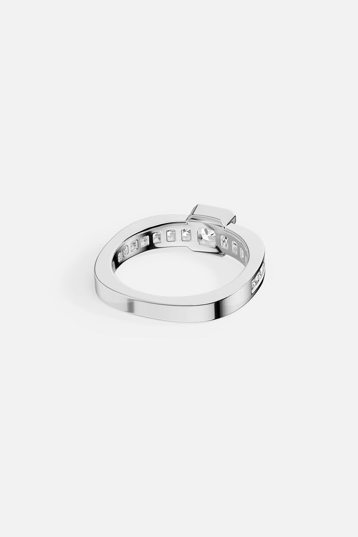 APM Ring in rhodium finish, a sleek line of quiet modern brilliance.