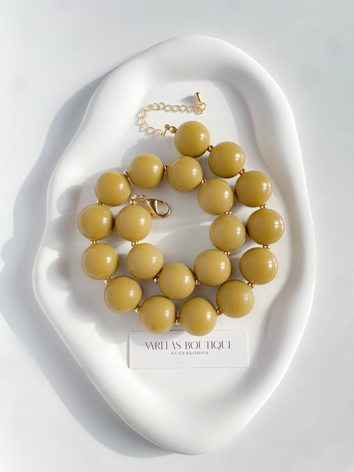 Olive chunky necklace