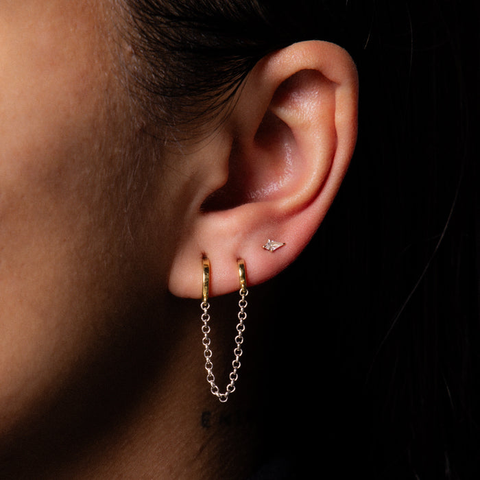 ORB TWO TONE DANGLE CHAIN HUGGIES