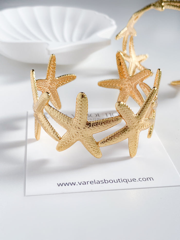 Sea star bangle