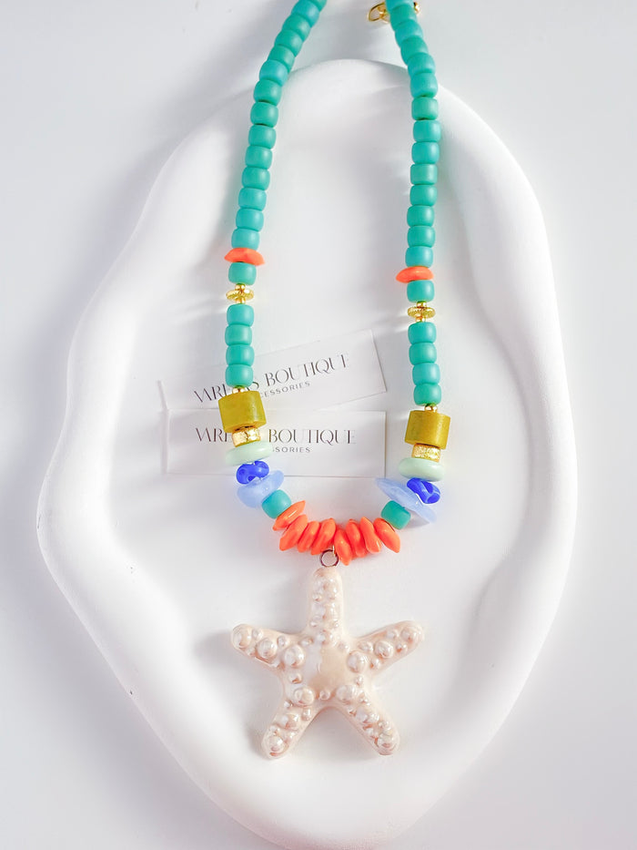 Sol y arena necklace