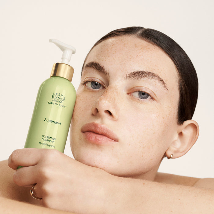 #seo : Softening Cleanser Nettoyant Adoucissant Tata Harper #sku-810192720286