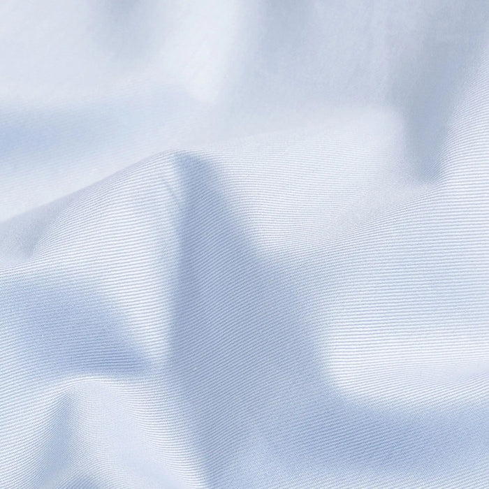 Signature fine twill fabric in light blue - easy-care mid-weight cotton