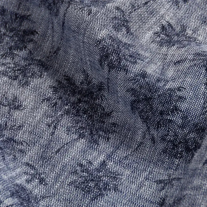Vintage navy palm print fabric texture closeup - Ledbury Sandoval slub cotton tropical print detail
